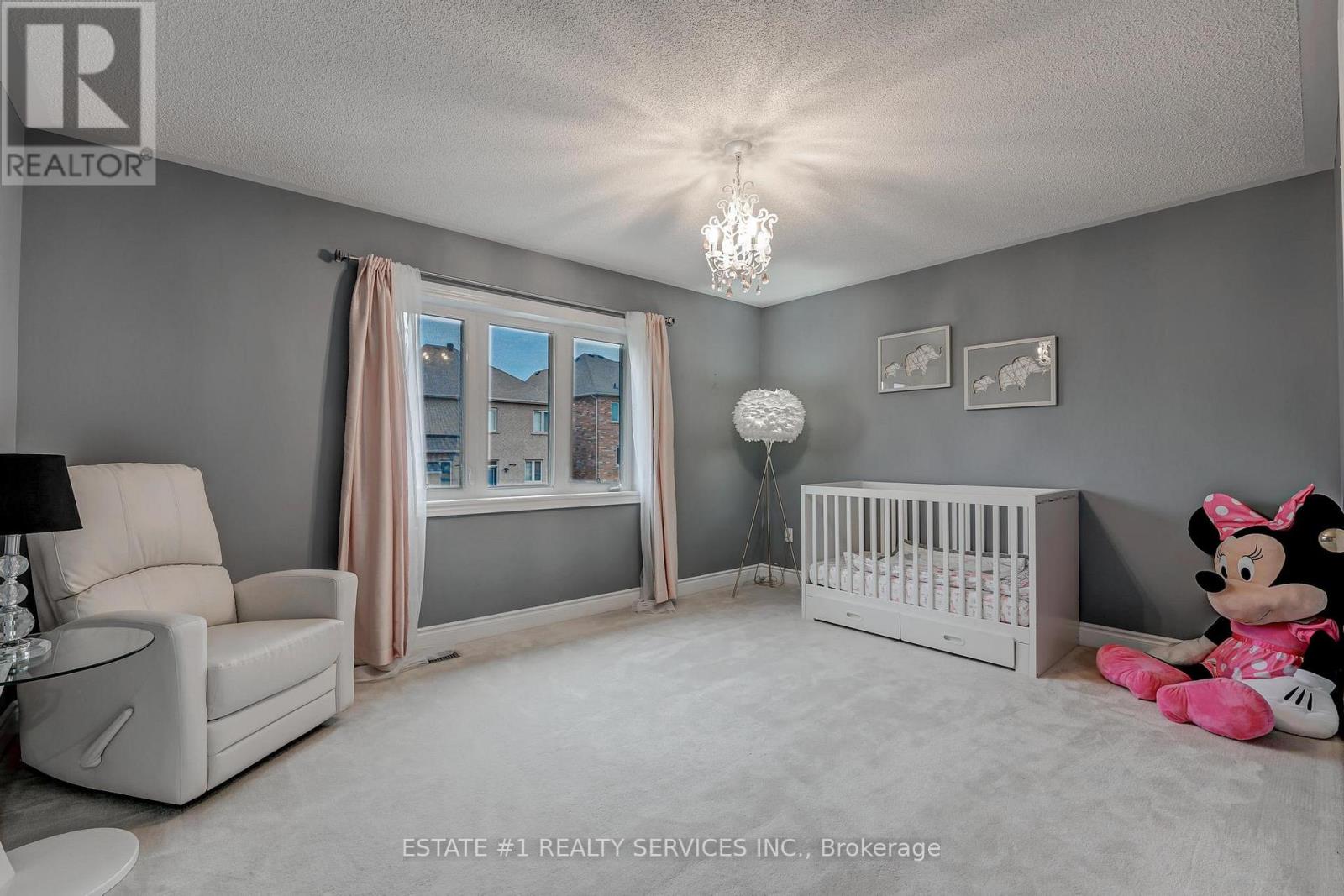 20 Maybeck Drive, Brampton, Ontario  L6X 0Z1 - Photo 7 - W13493280