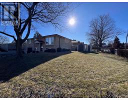 41 LAVINA CRESCENT, Hamilton, Ontario