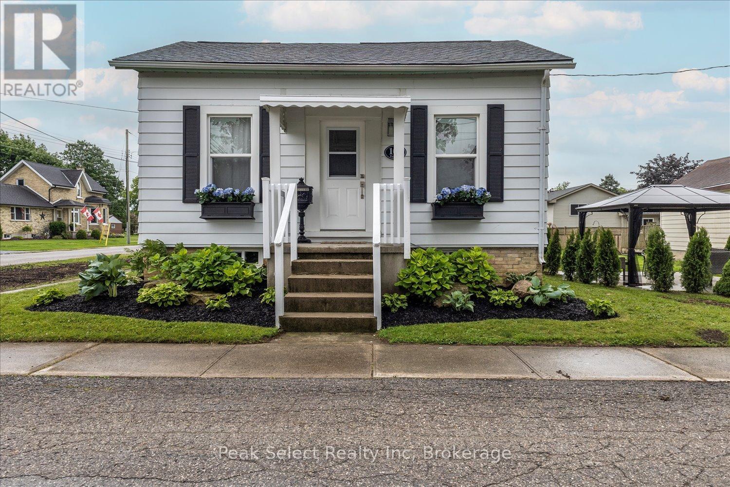 103 PARK STREET, South Huron, Ontario