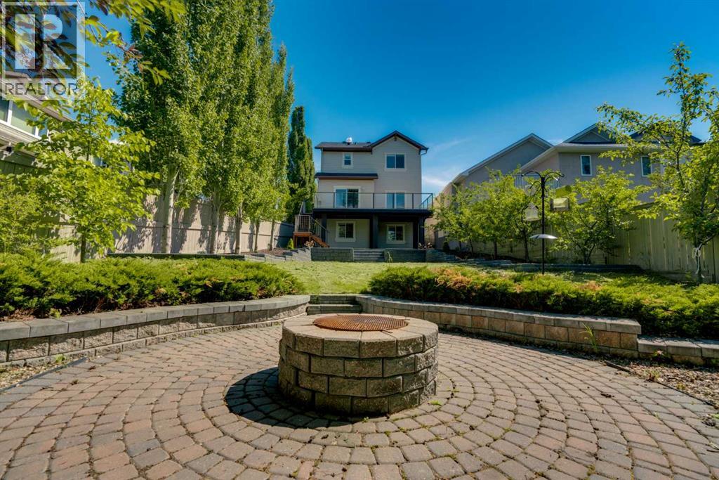 9 Cresthaven Way Sw, Calgary, Alberta  T3B 5X8 - Photo 3 - A2324679