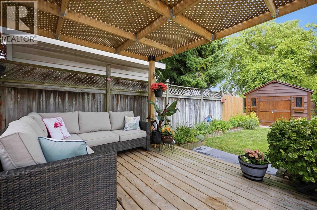 862 Montrose Street, Sarnia, Ontario  N7T 5B7 - Photo 34 - 26015287