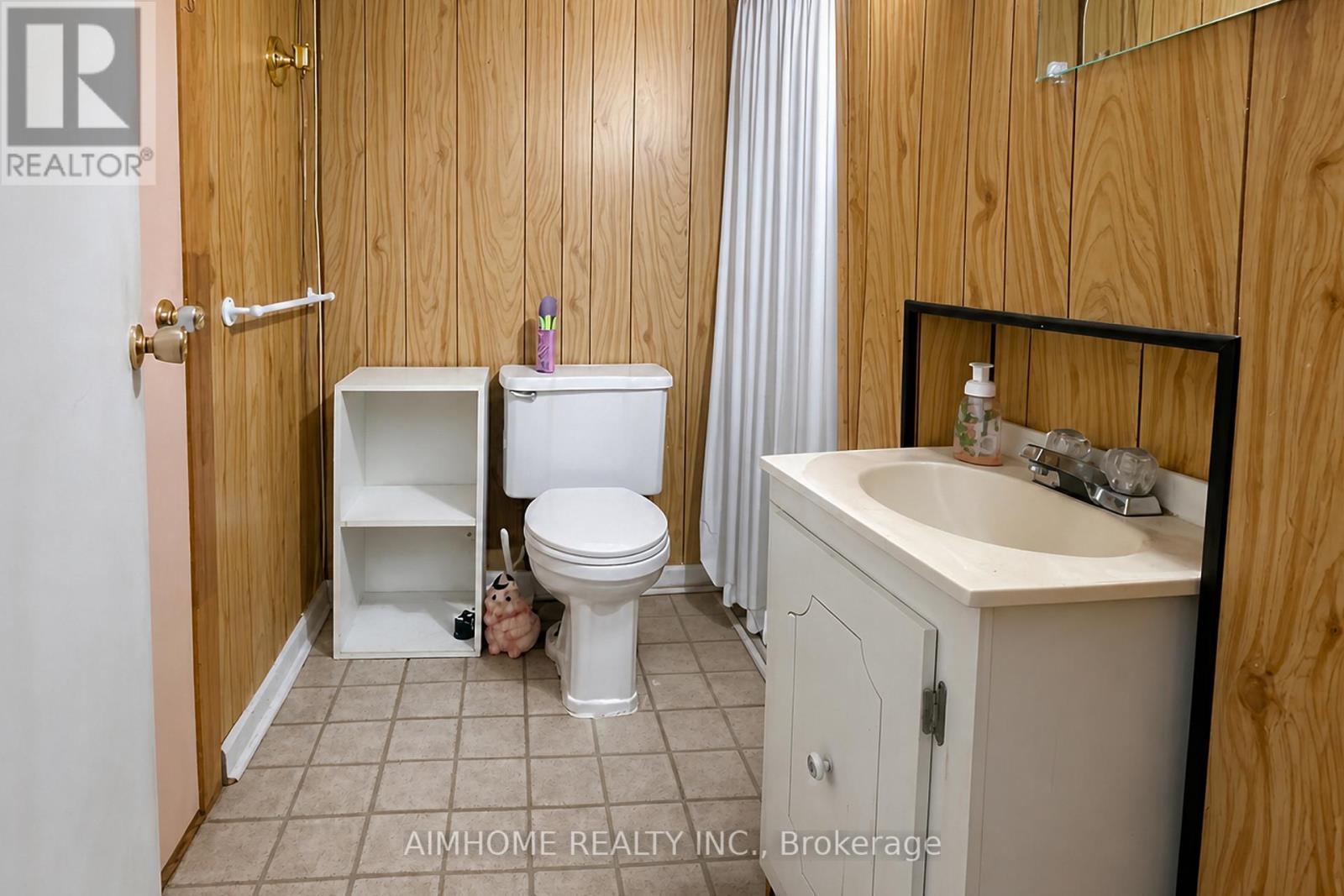 8 Munro Street, Thorold, Ontario  L2V 2V8 - Photo 15 - X13496896