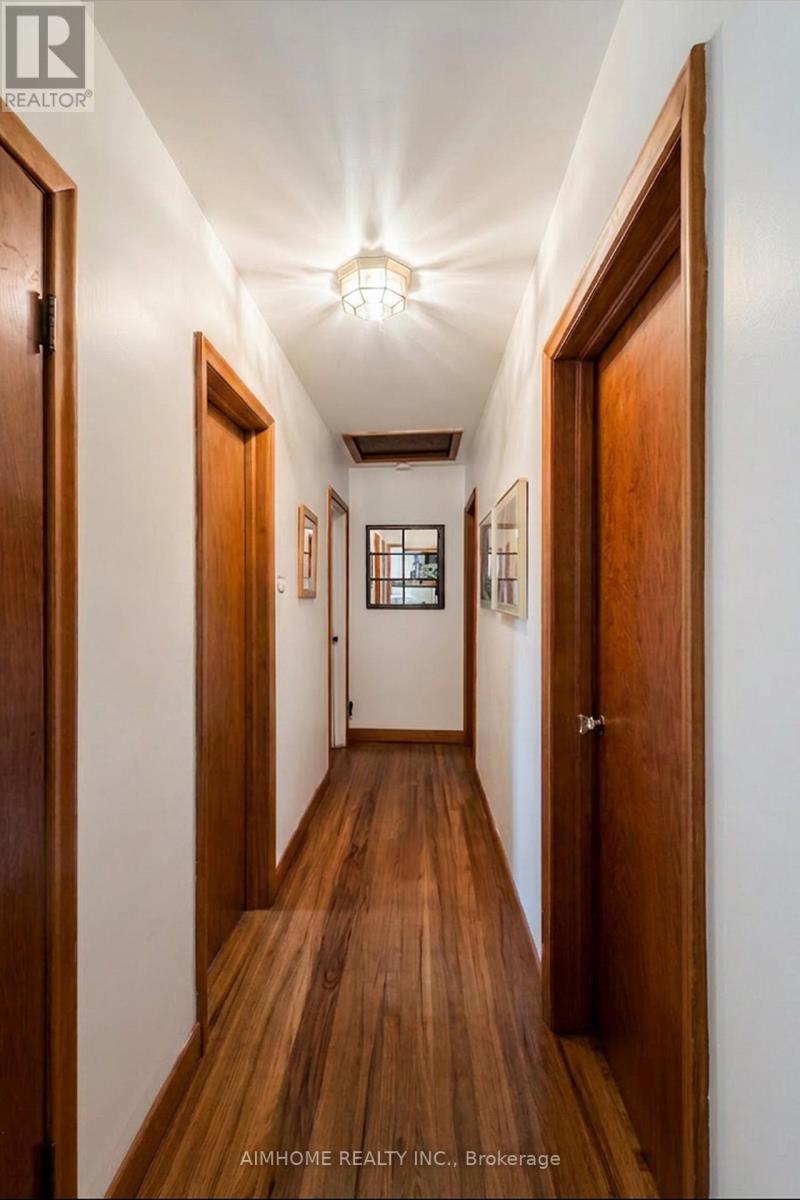 8 Munro Street, Thorold, Ontario  L2V 2V8 - Photo 6 - X13496896