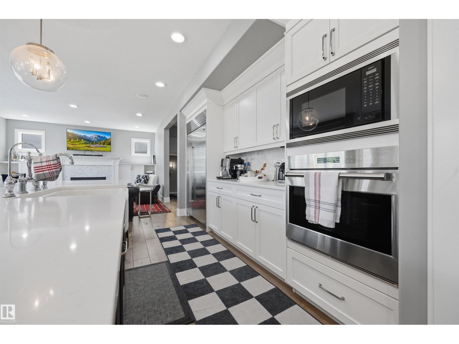 1305 Hainstock Wy SW, Edmonton, Alberta  T6W 3B6 - Photo 17 - E4496023