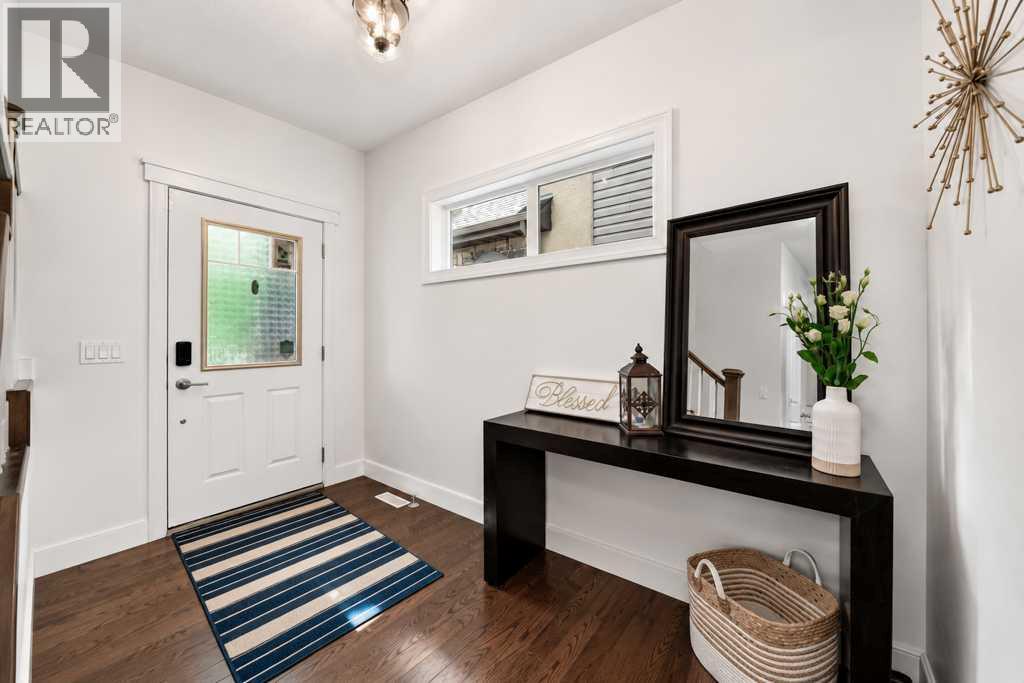 275 Aspen Hills Close Sw, Calgary, Alberta  T3H 0C8 - Photo 3 - A2323801