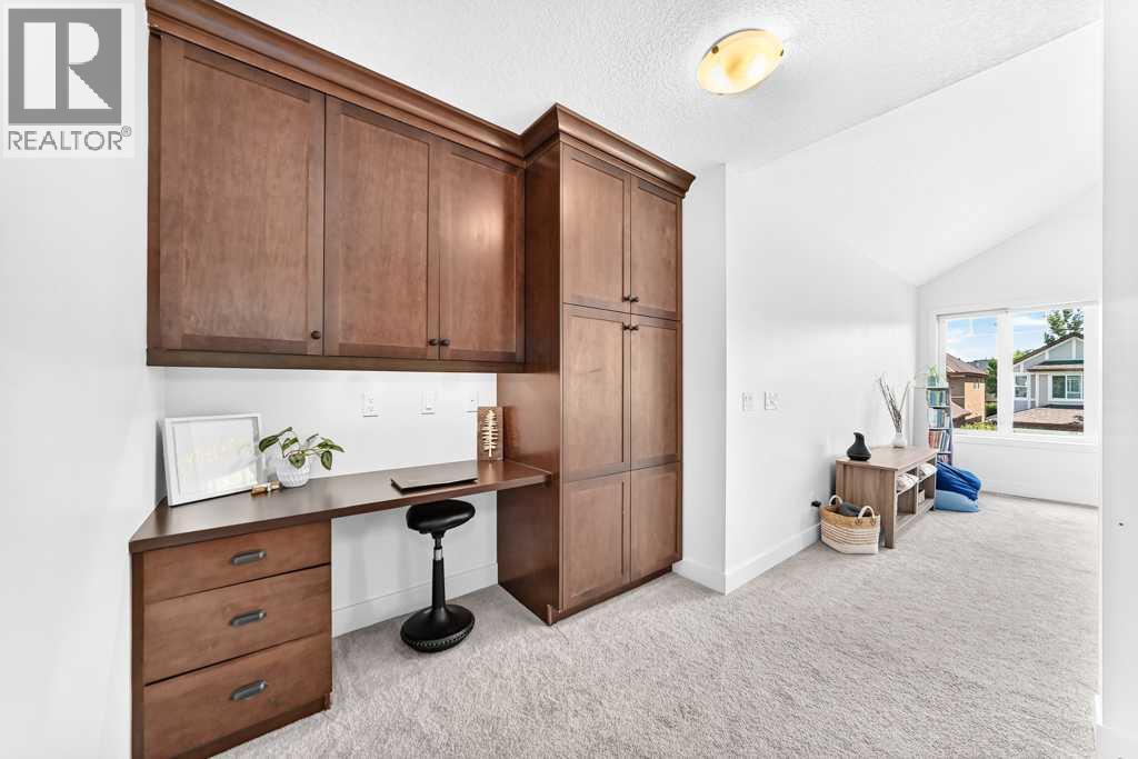 275 Aspen Hills Close Sw, Calgary, Alberta  T3H 0C8 - Photo 23 - A2323801