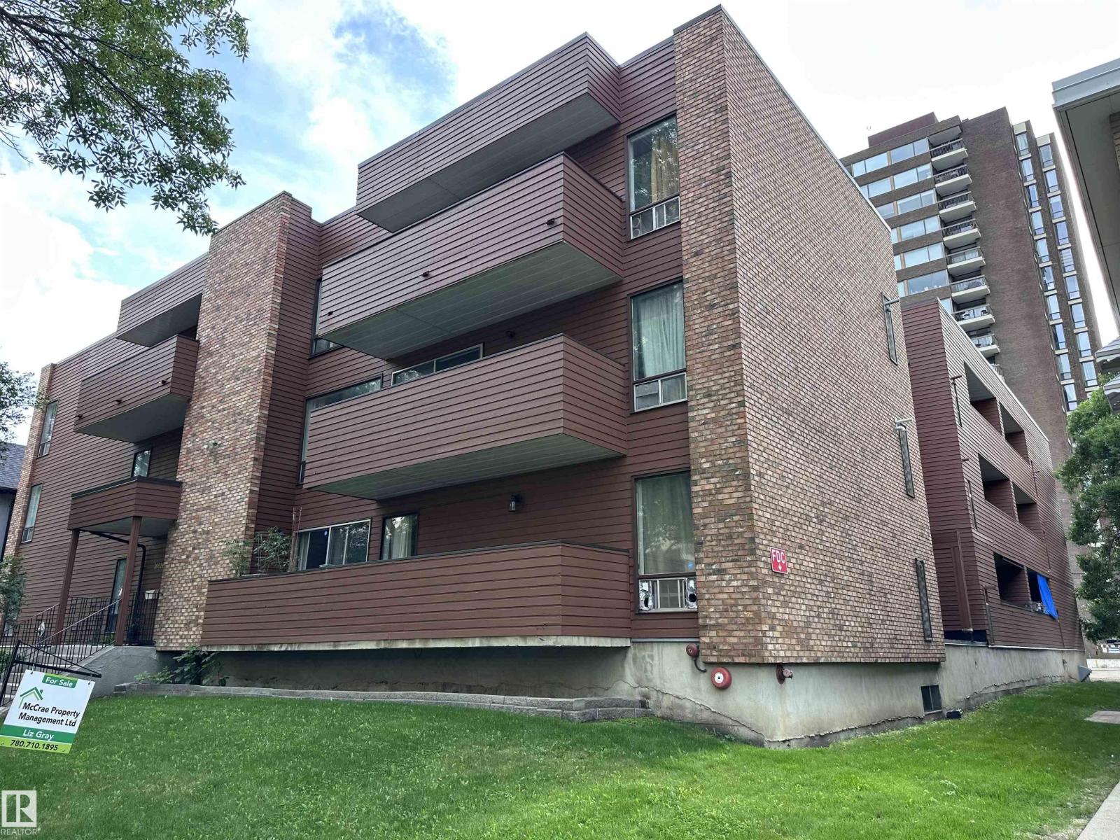 #305 10026 112 ST NW, Edmonton, Alberta