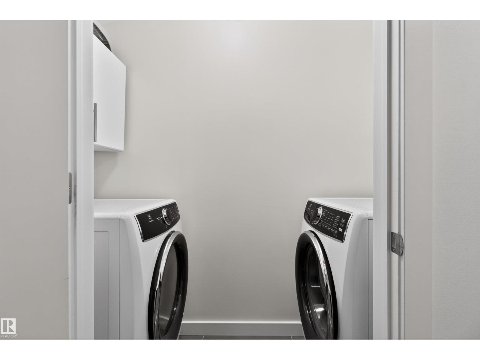 #305 10026 112 St NW, Edmonton, Alberta  T5K 1L9 - Photo 4 - E4496025