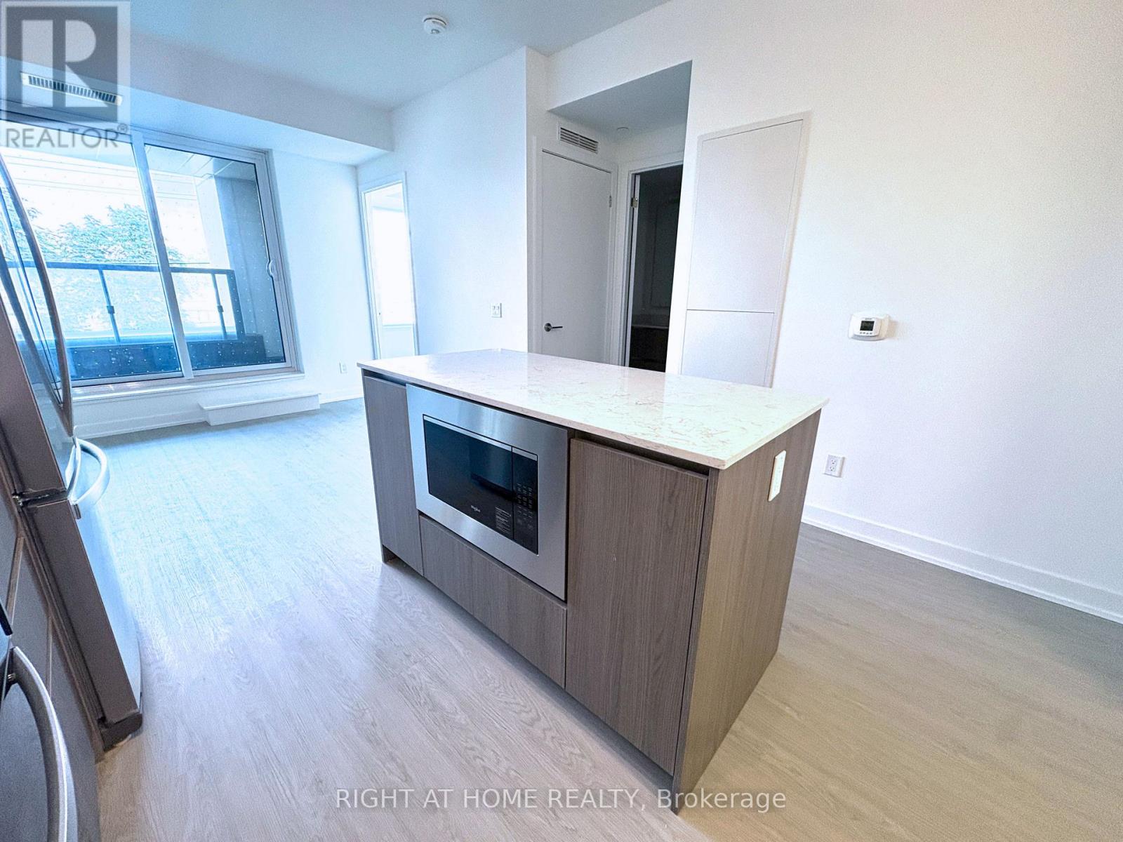 221 - 8188 Yonge Street, Vaughan, Ontario  L4J 0M2 - Photo 4 - N13496928