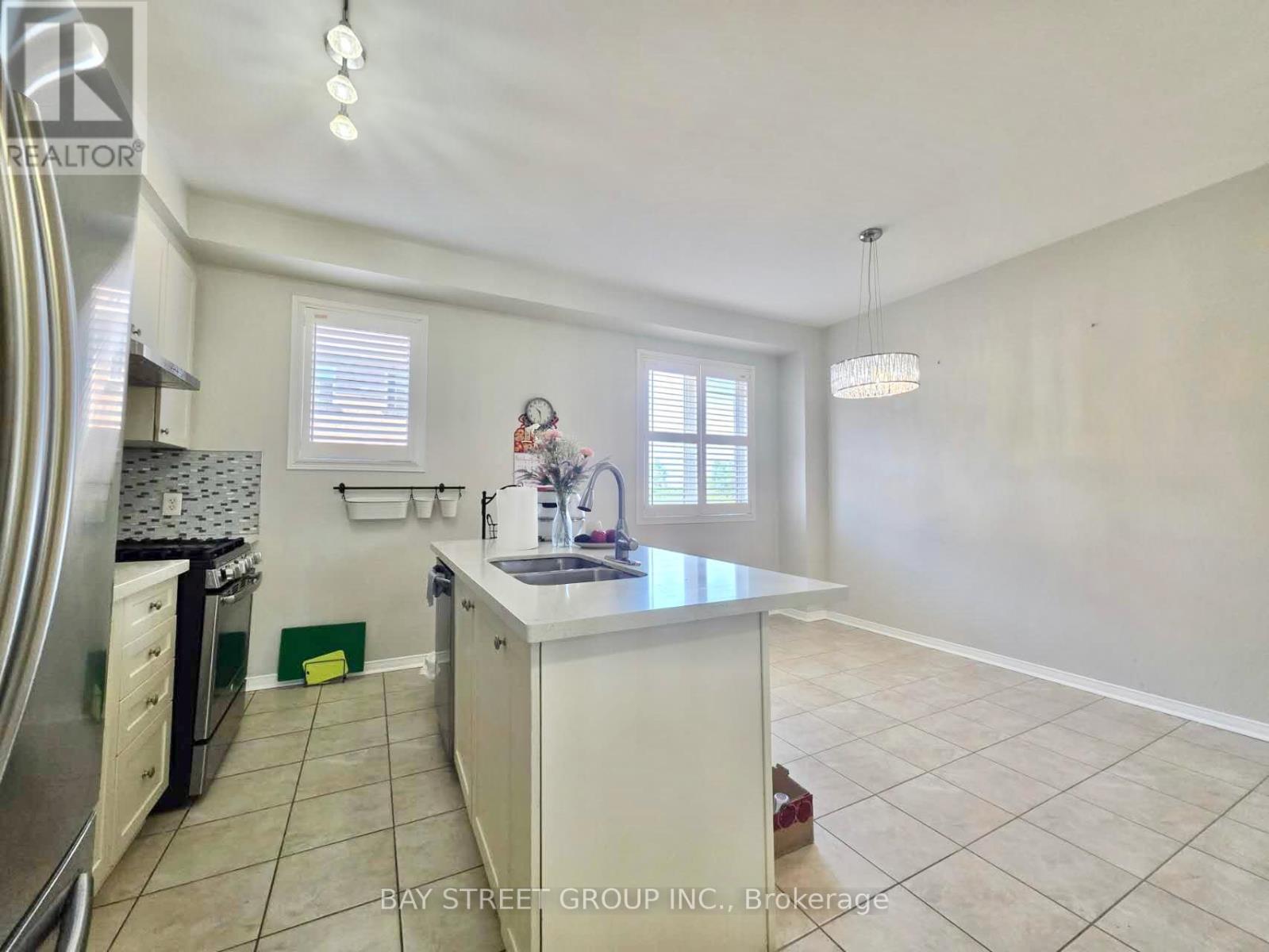 11 - 2171 Fiddlers Way, Oakville, Ontario  L6M 0R9 - Photo 11 - W13496910