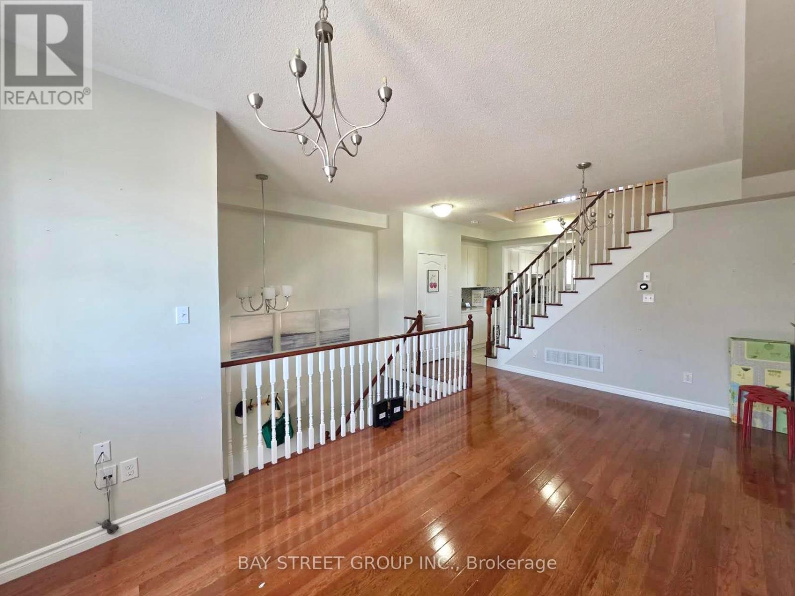 11 - 2171 Fiddlers Way, Oakville, Ontario  L6M 0R9 - Photo 5 - W13496910