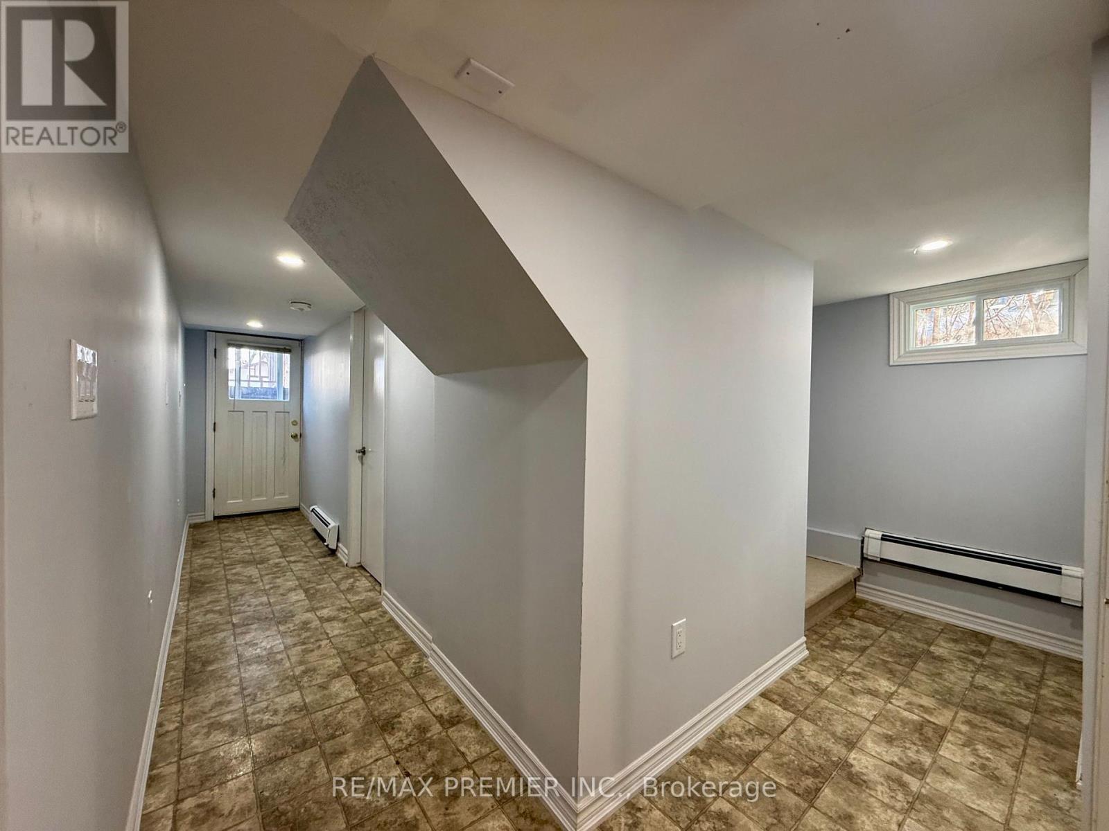 Lower - 288 Scott Street, St. Catharines, Ontario  L2N 1J3 - Photo 14 - X13241450