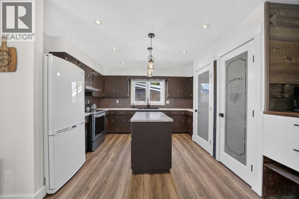 7 Westhill Drive, Didsbury, Alberta  T0M 0W0 - Photo 9 - A2323785