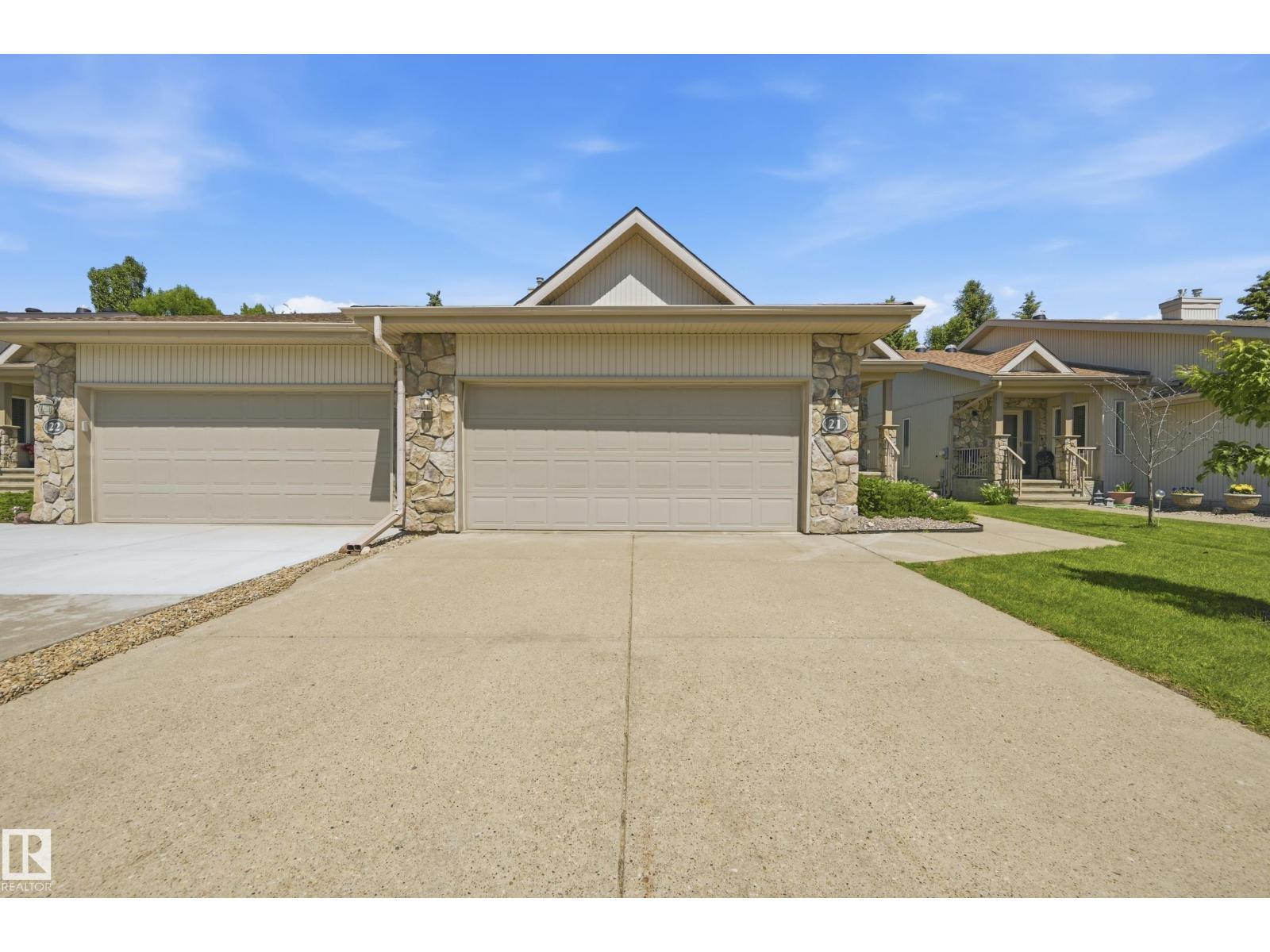 #21 925 Picard Dr NW, Edmonton, Alberta  T5T 6H3 - Photo 2 - E4496026