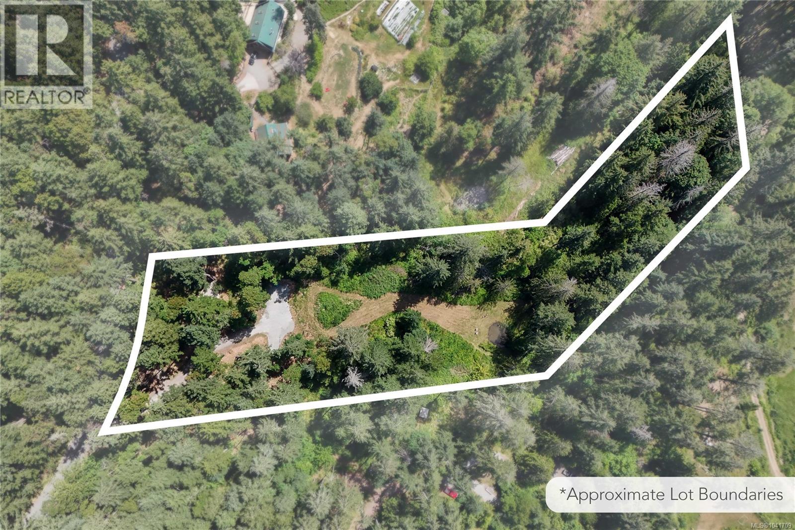 277 Stark Rd, Salt Spring, British Columbia  V8K 1M4 - Photo 2 - 1041709
