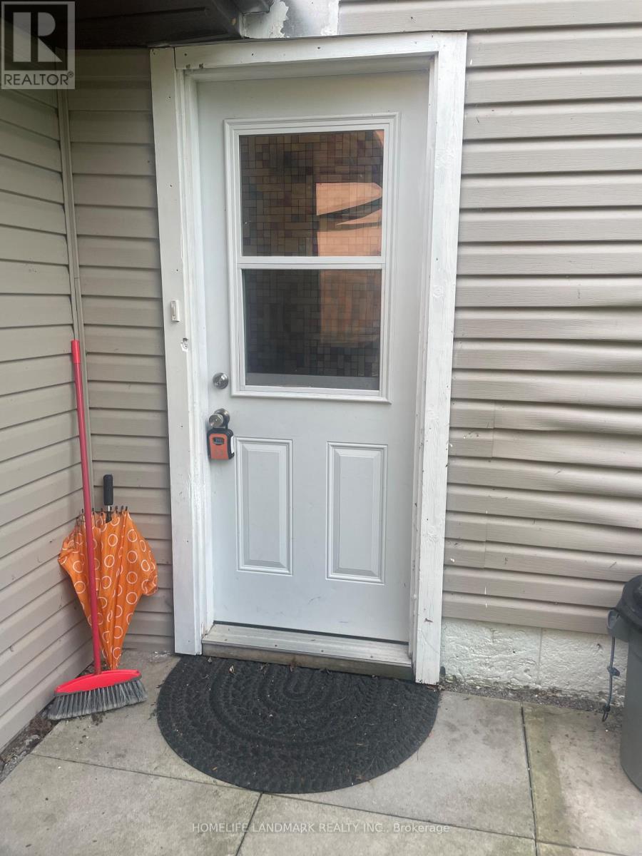 Unit 2 - 212 Ways Bay Drive, Georgina, Ontario  L4P 2M7 - Photo 13 - N13085386