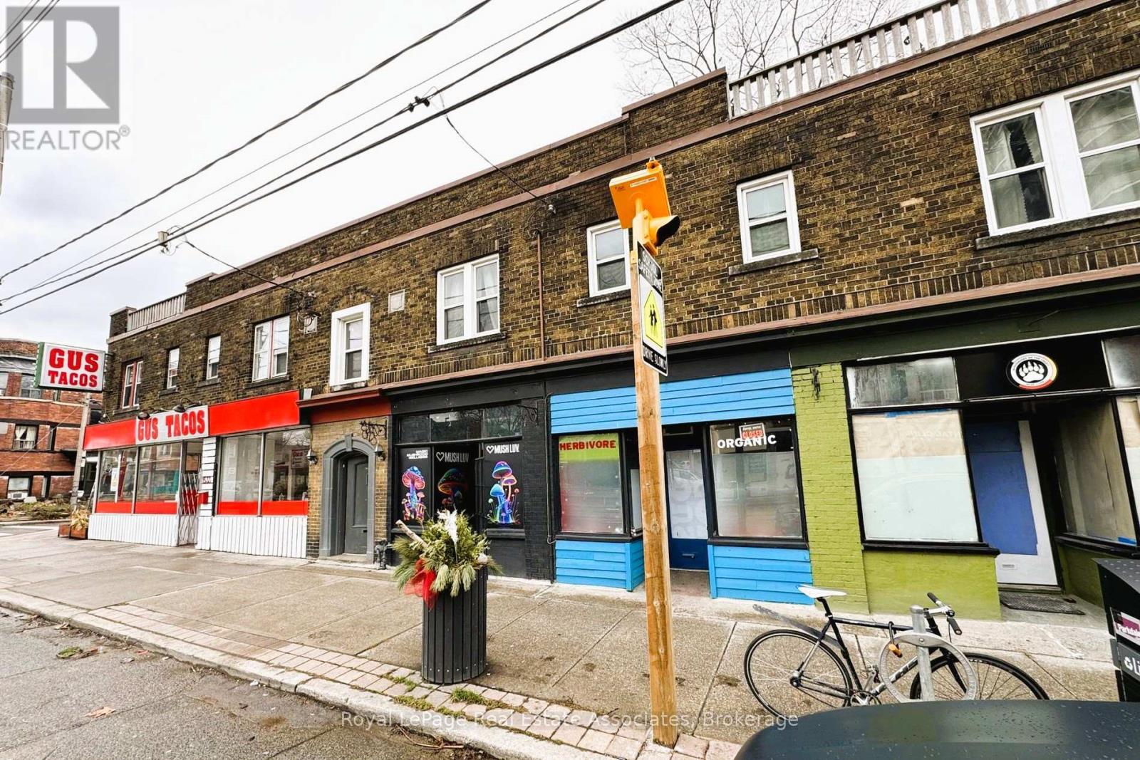 A - 1537 QUEEN STREET W, Toronto, Ontario