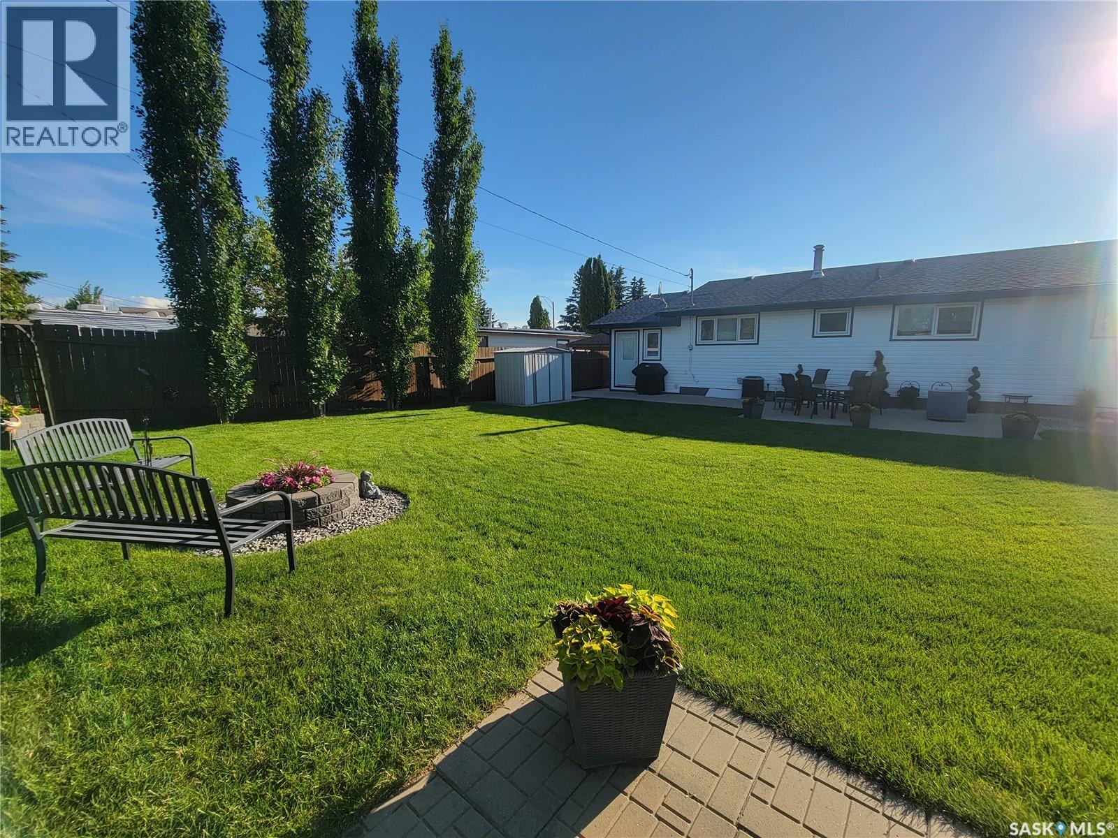 4915 Post Street, Macklin, Saskatchewan  S0L 2C0 - Photo 32 - SK040431