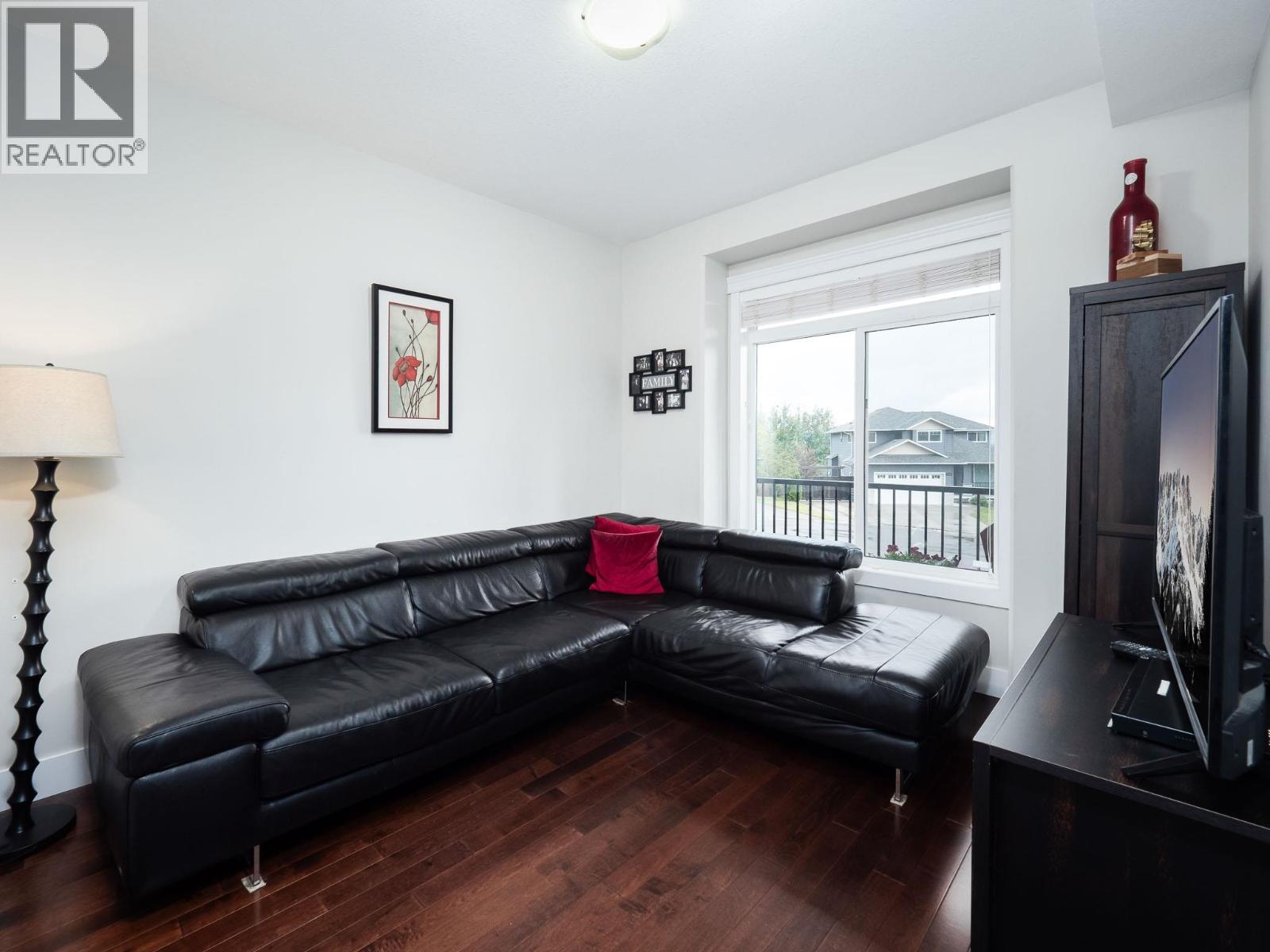 7663 ST ANDREW PLACE — photo 7