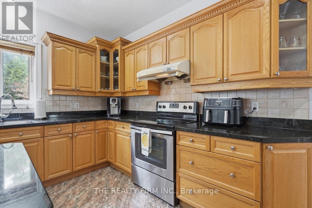 55 Farmhouse Road, London East, Ontario  N5Y 5M4 - Photo 11 - X13496980