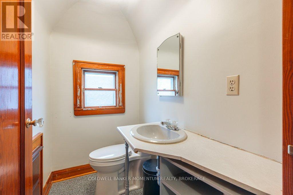 123 Haig Street, St. Catharines, Ontario  L2R 7G7 - Photo 22 - X13496976
