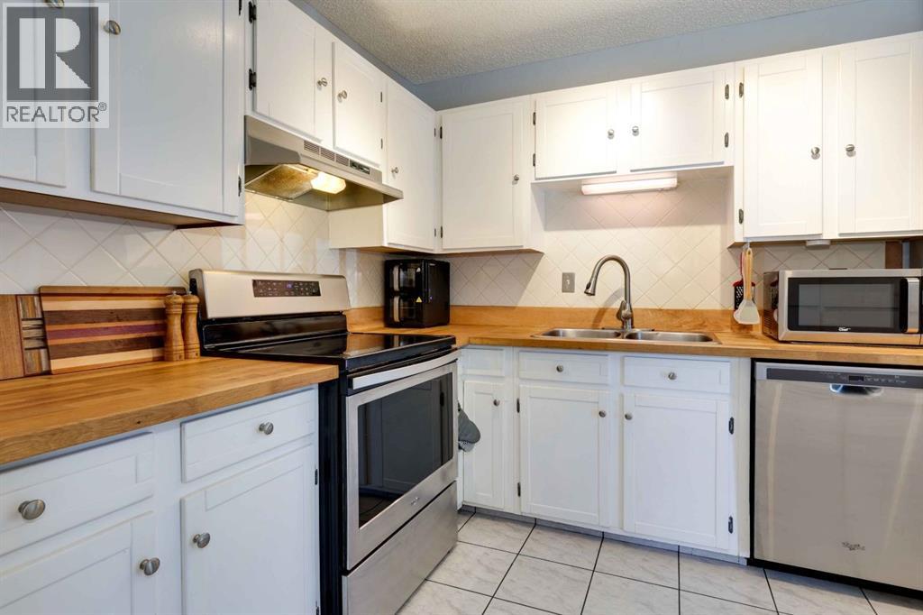 136 Abalone Place Ne, Calgary, Alberta  T2A 6N1 - Photo 9 - A2322403
