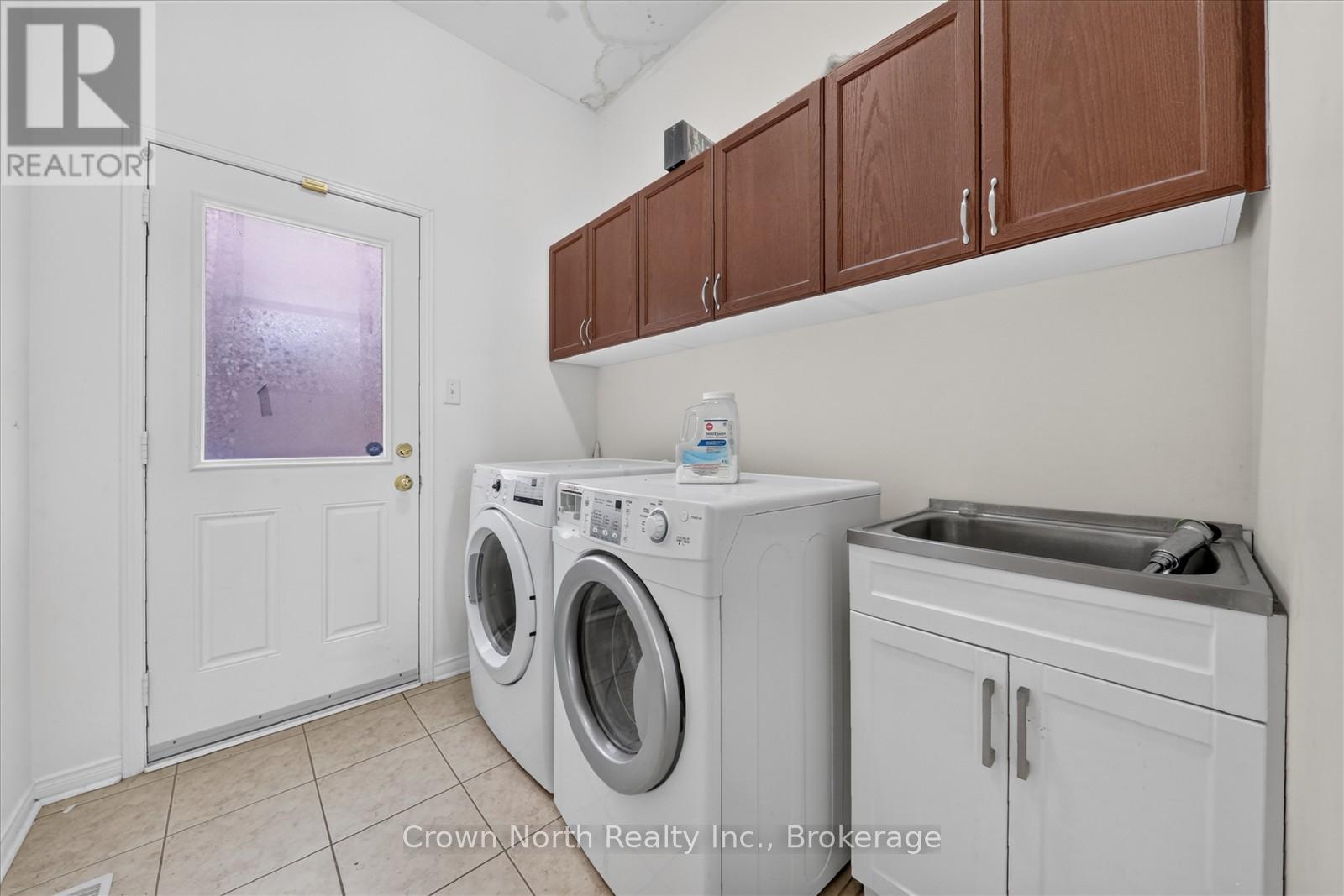 2 Mccarrick Street, Ajax, Ontario  L1T 0J2 - Photo 15 - E13496970