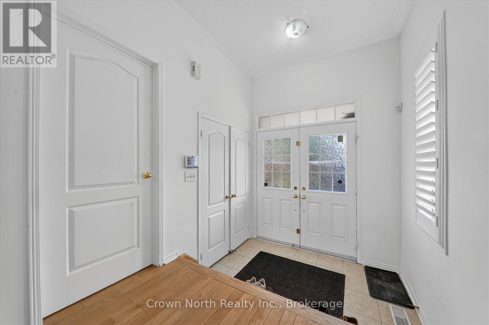2 Mccarrick Street, Ajax, Ontario  L1T 0J2 - Photo 6 - E13496970