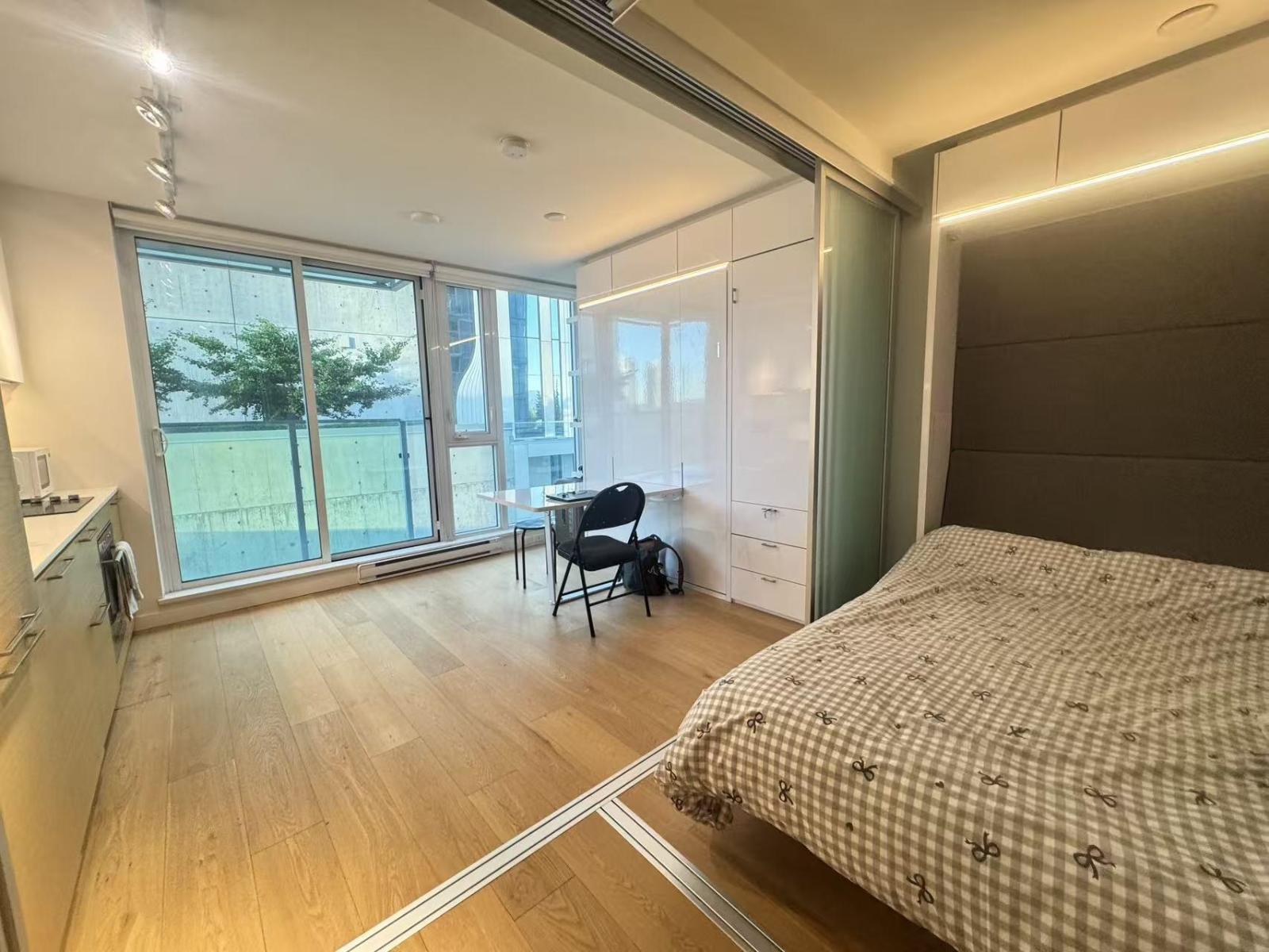 16xx 13438 Central Avenue, Surrey, British Columbia  V3T 0N2 - Photo 5 - R3140582