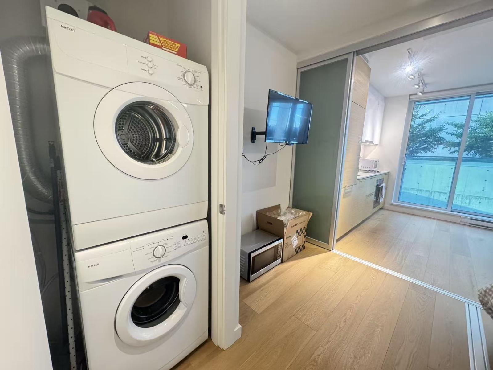 16xx 13438 Central Avenue, Surrey, British Columbia  V3T 0N2 - Photo 8 - R3140582