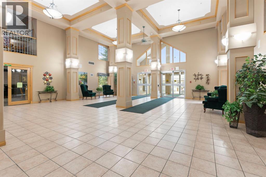 310, 6868 Sierra Morena Boulevard Sw, Calgary, Alberta  T3H 3R6 - Photo 29 - A2324275