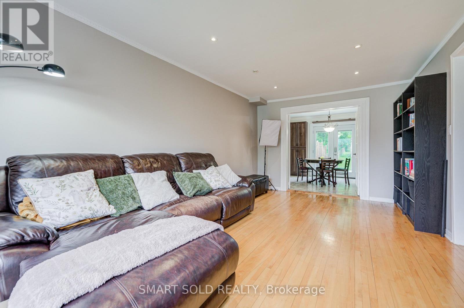 255 Cedar Avenue, Richmond Hill, Ontario  L4C 2B3 - Photo 14 - N13496994
