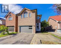 292 SHERIDAN COURT, Newmarket, Ontario