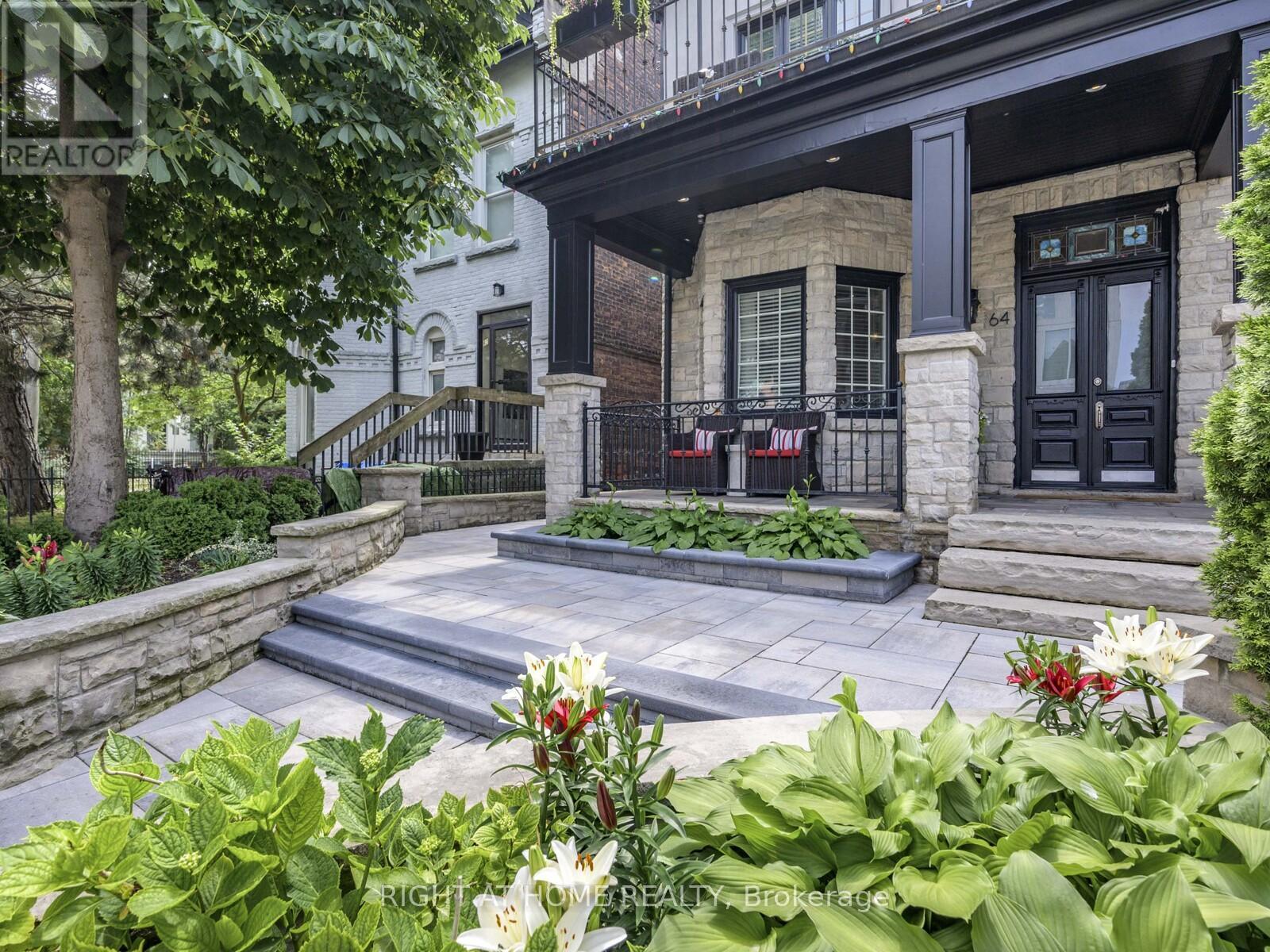 64 Brock Avenue, Toronto, Ontario  M6K 2L4 - Photo 2 - W13497020