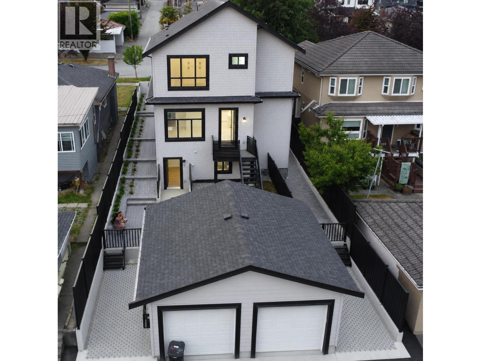 1328 E 64th Avenue, Vancouver, British Columbia  V5X 2P1 - Photo 2 - R3137762