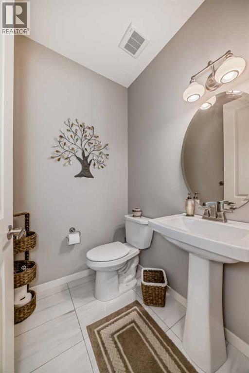 226 West Grove Point SW, Calgary, Alberta  T3H 1Y7 - Photo 16 - A2324601