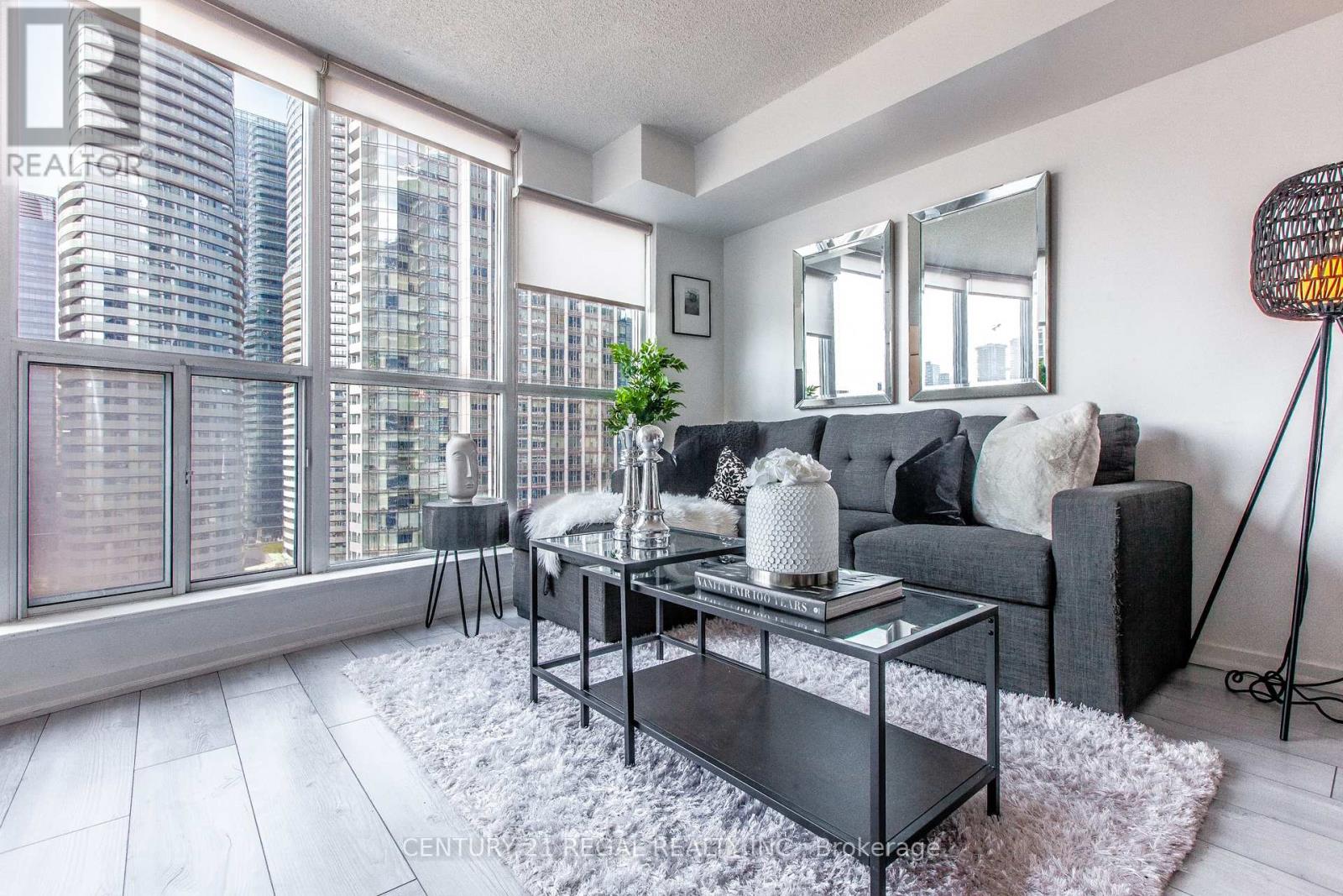 1714 - 208 Queens Quay W, Toronto, Ontario  M5J 2Y5 - Photo 8 - C13497044