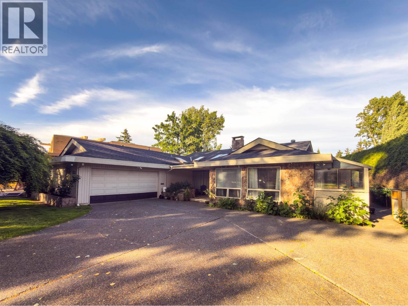1052 Jackson Way, Delta, British Columbia  V4L 1W4 - Photo 3 - R3127021