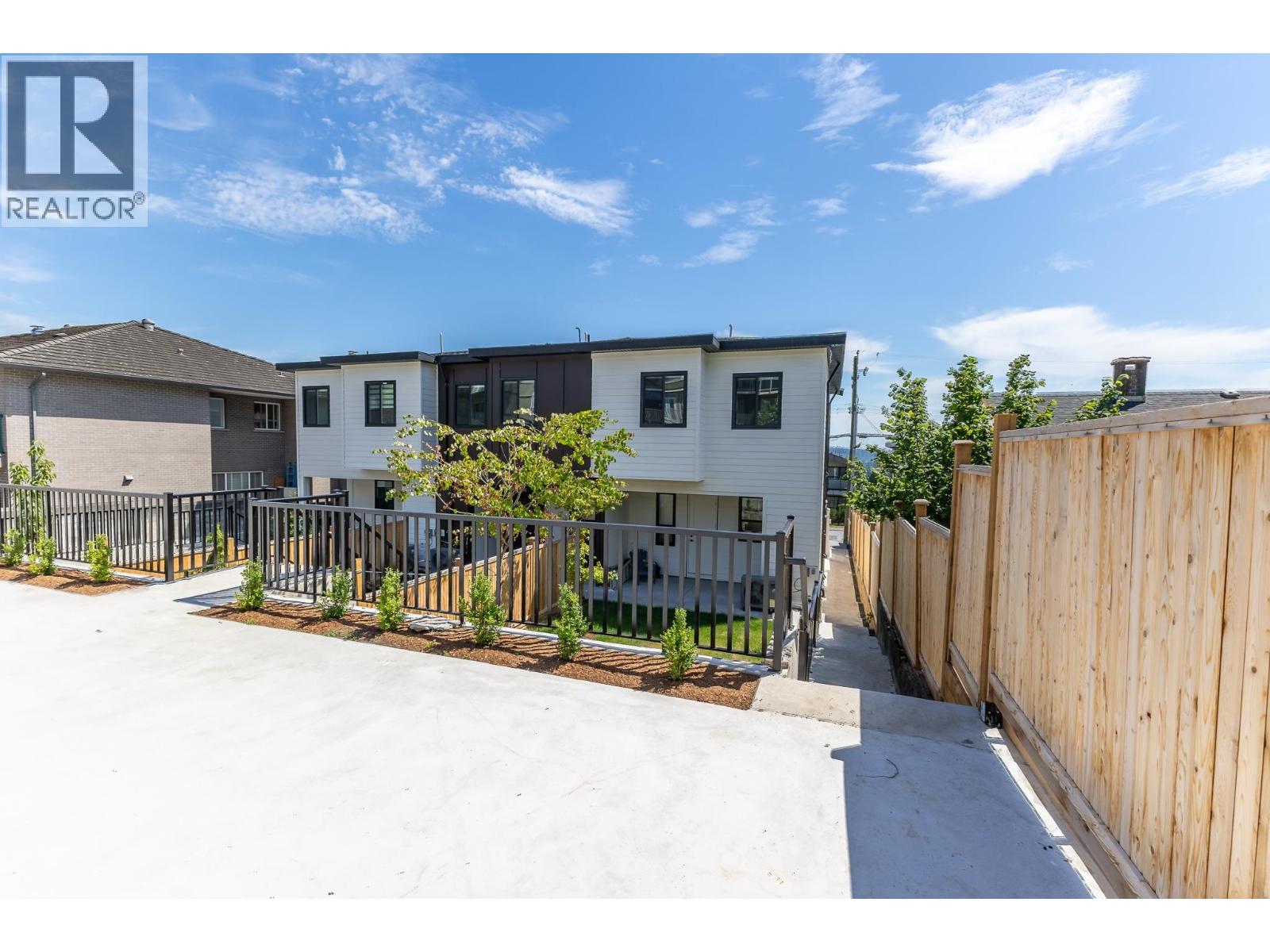 101 957 Edgar Avenue, Coquitlam, British Columbia  V3K 2K1 - Photo 34 - R3139557