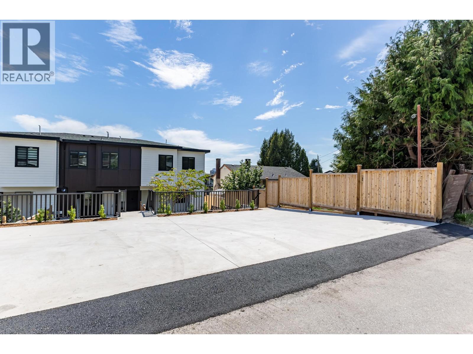 101 957 Edgar Avenue, Coquitlam, British Columbia  V3K 2K1 - Photo 37 - R3139557