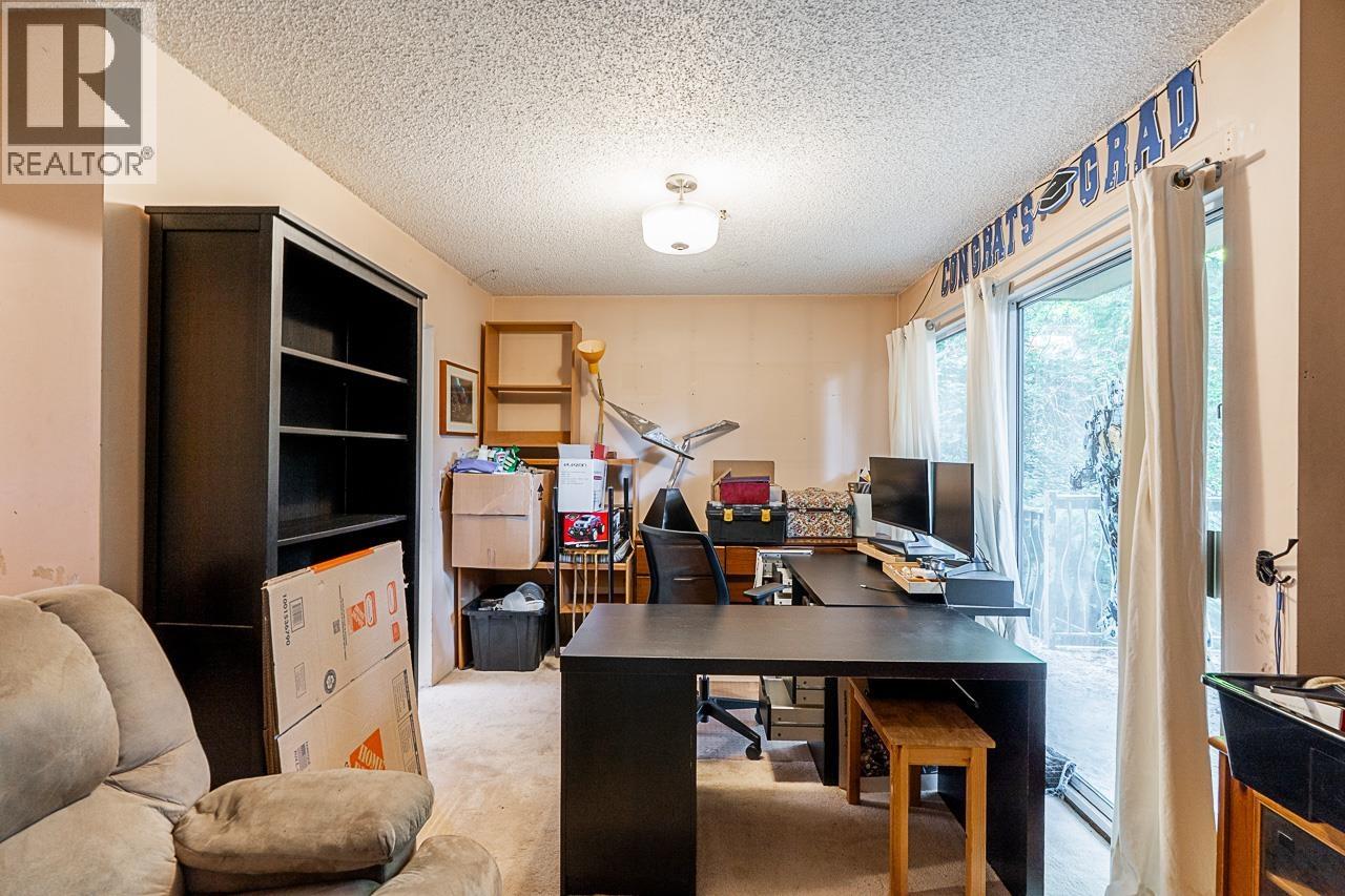 4 305 Decaire Street, Coquitlam, British Columbia  V3K 4Z6 - Photo 12 - R3135170