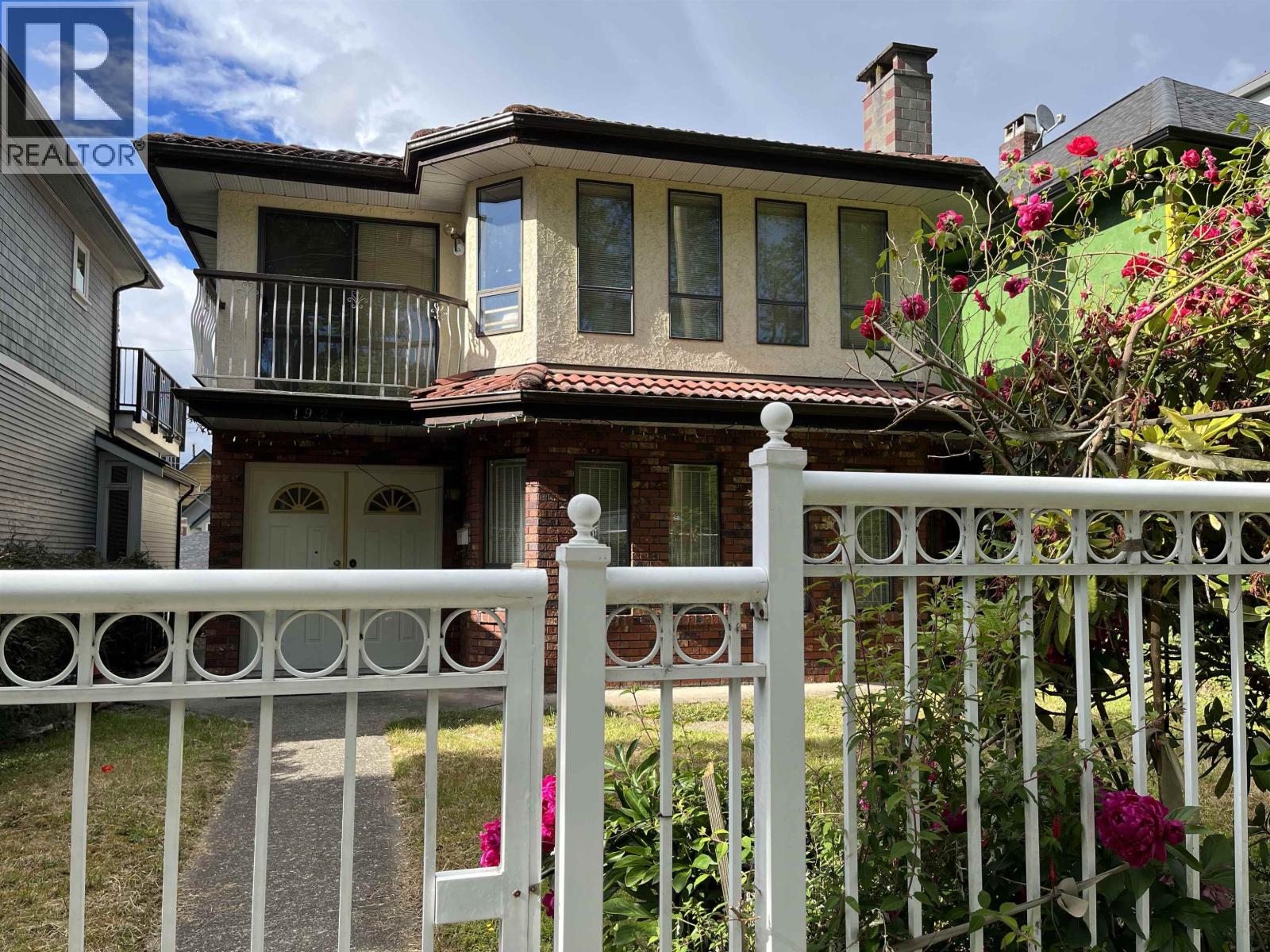 1929 E 6th Avenue, Vancouver, British Columbia  V5N 1P6 - Photo 2 - R3139739