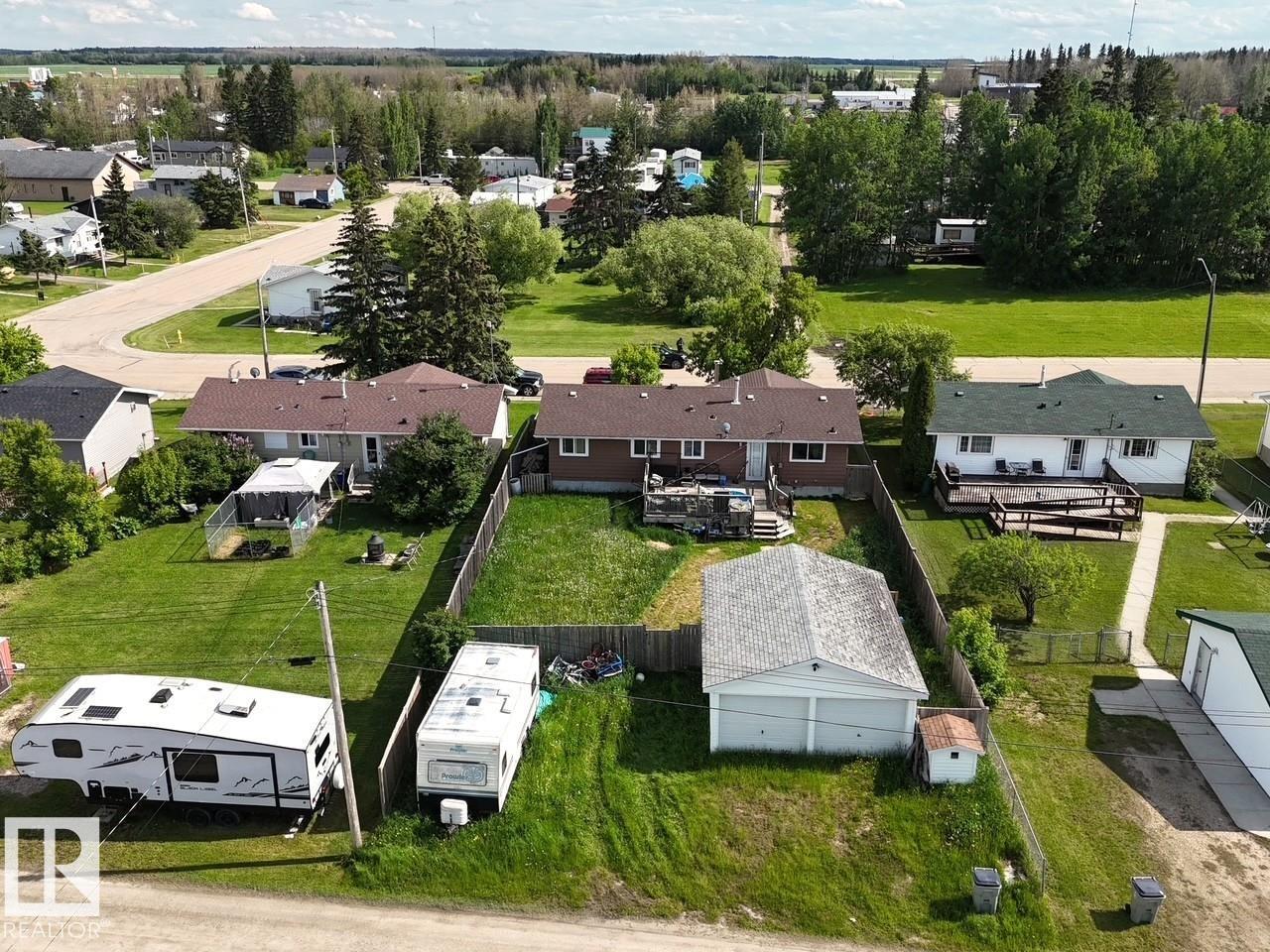 4912 55 Av, Wildwood, Alberta  T0E 2M0 - Photo 3 - E4482760