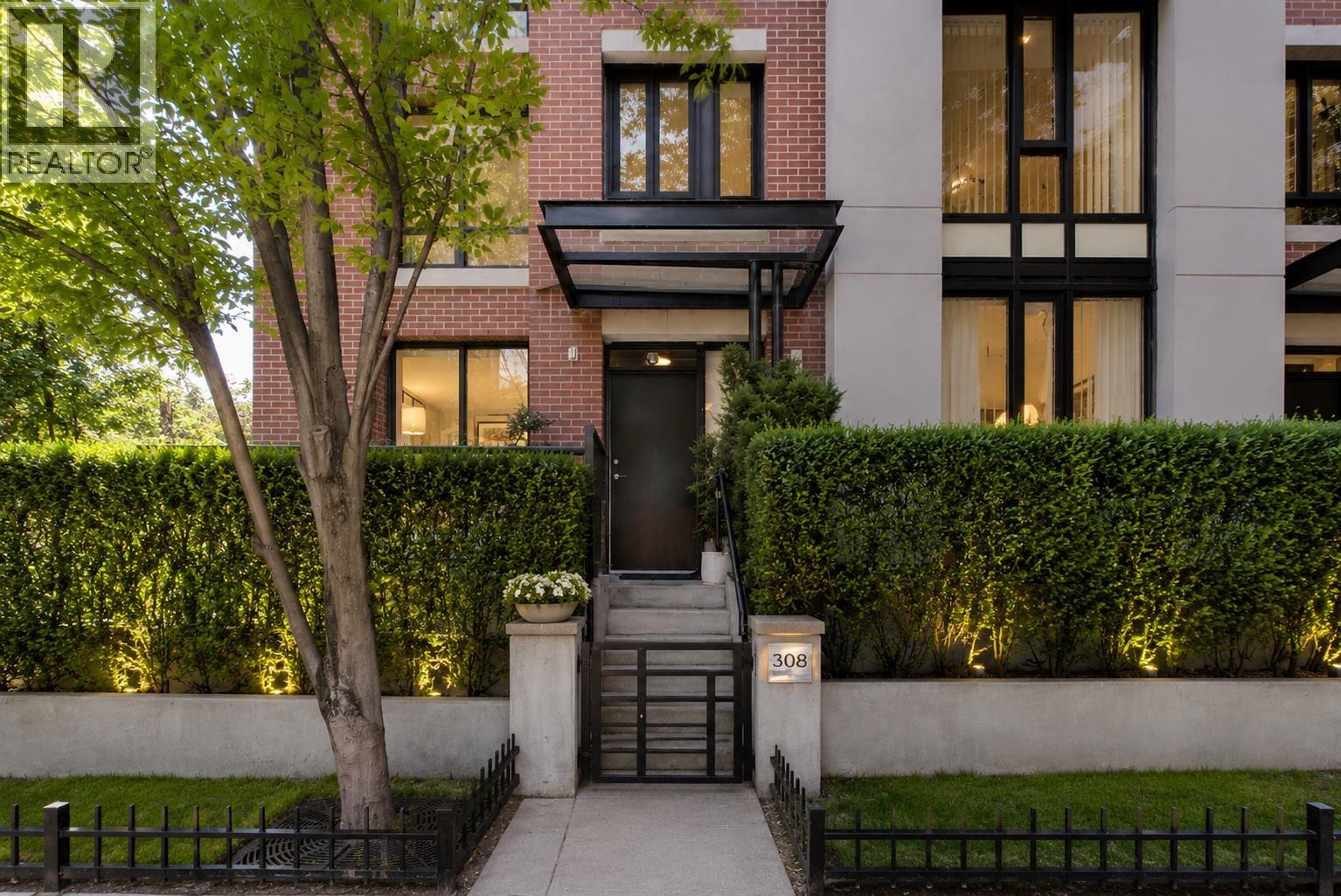 308 SMITHE STREET