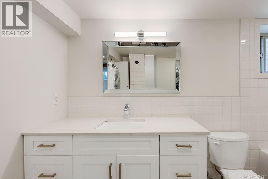525 Simcoe St, Victoria, British Columbia  V8V 1M1 - Photo 46 - 1034937