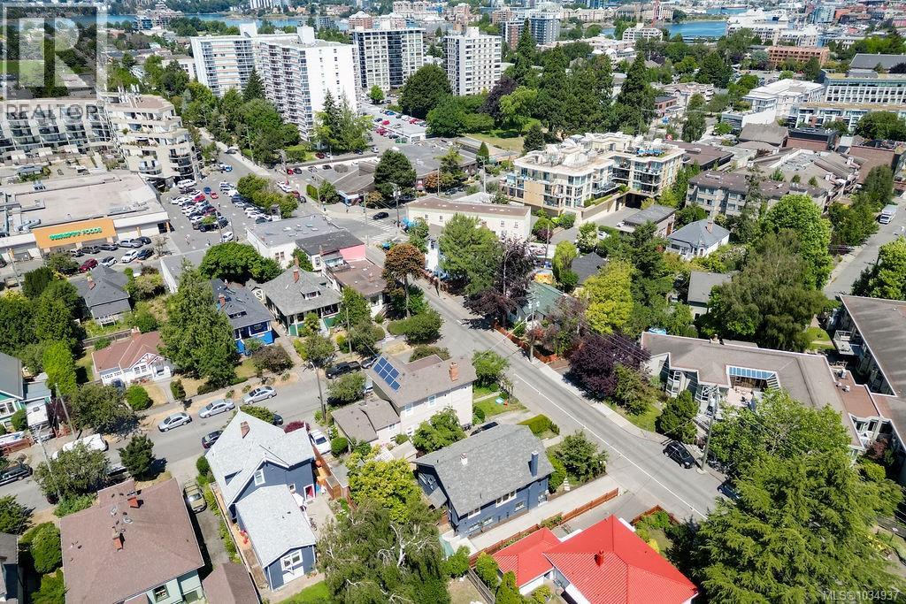 525 Simcoe St, Victoria, British Columbia  V8V 1M1 - Photo 58 - 1034937