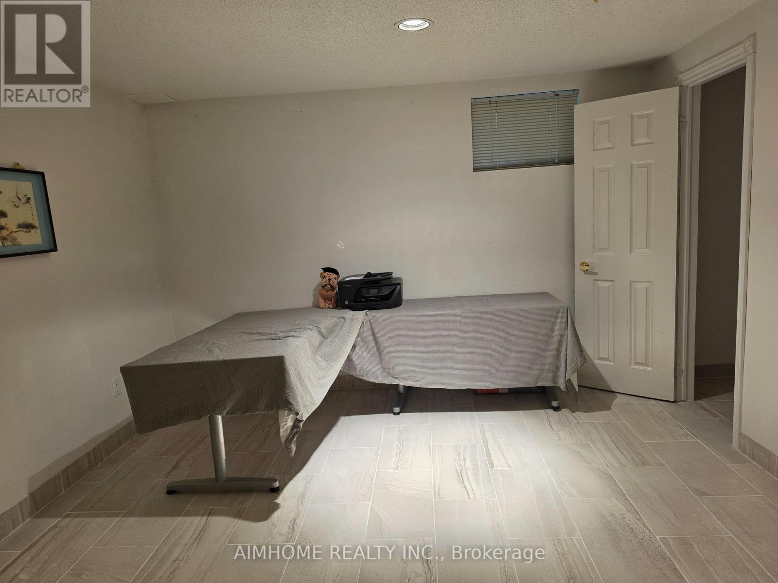 49 Holbrook Court, Markham, Ontario  L3R 7P8 - Photo 29 - N13482218