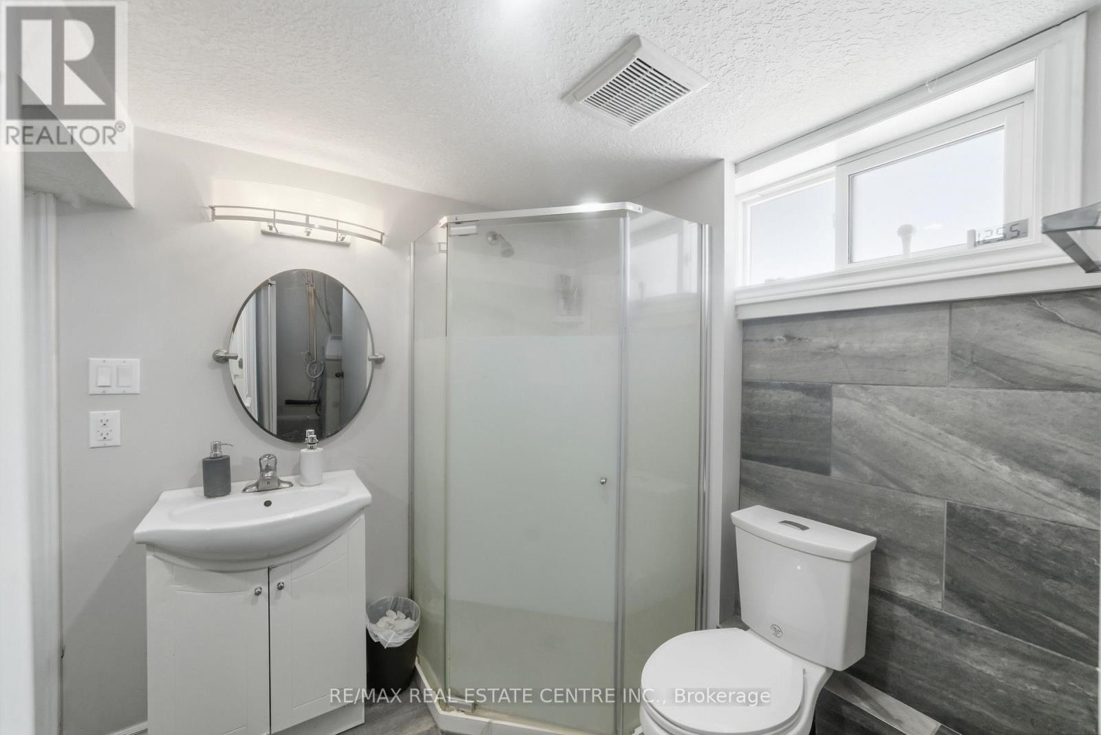 158 Plymouth Road, Kitchener, Ontario  N2G 3G5 - Photo 19 - X13497050
