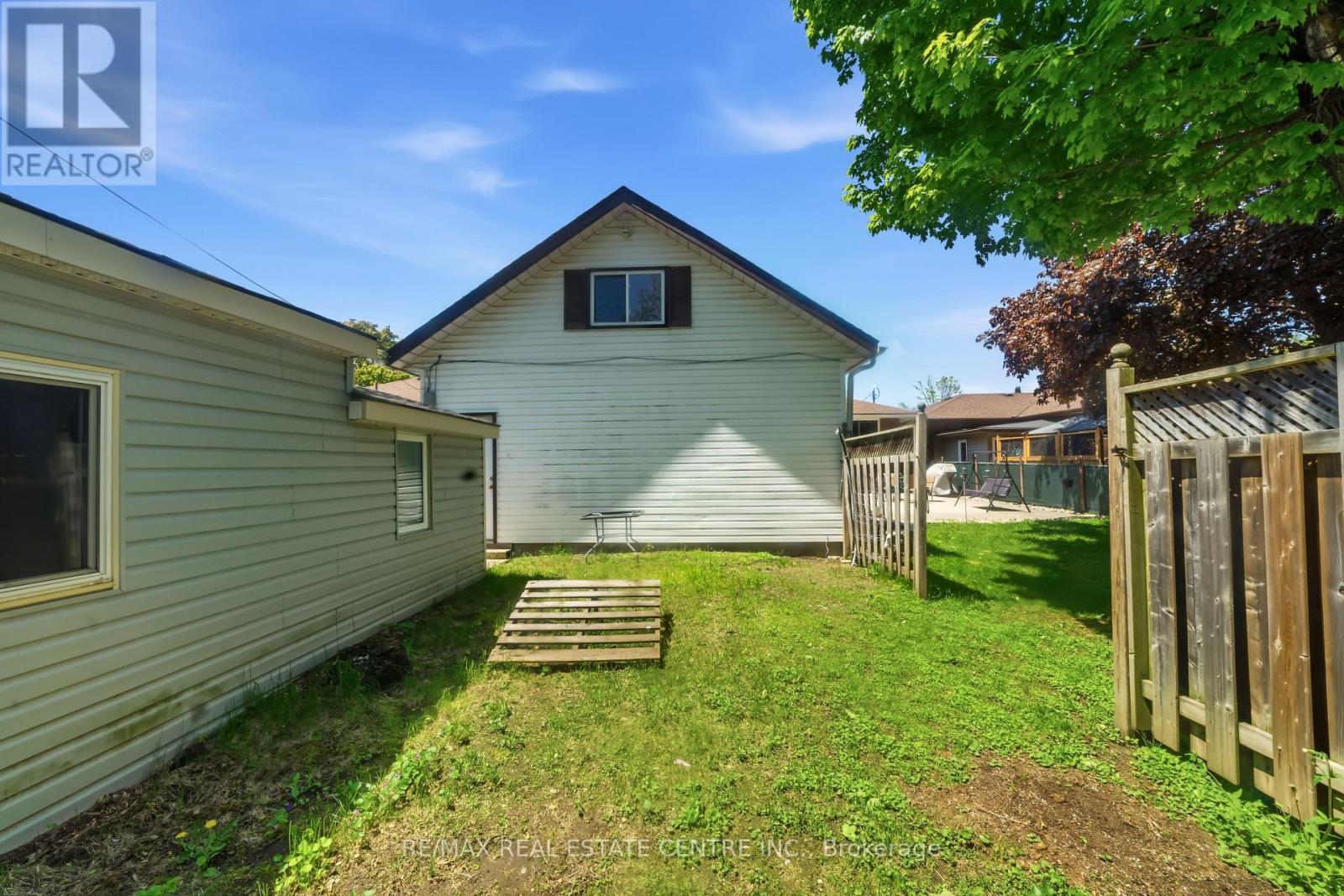 158 Plymouth Road, Kitchener, Ontario  N2G 3G5 - Photo 25 - X13497050