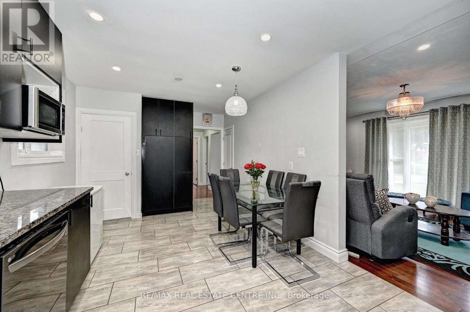 158 Plymouth Road, Kitchener, Ontario  N2G 3G5 - Photo 9 - X13497050